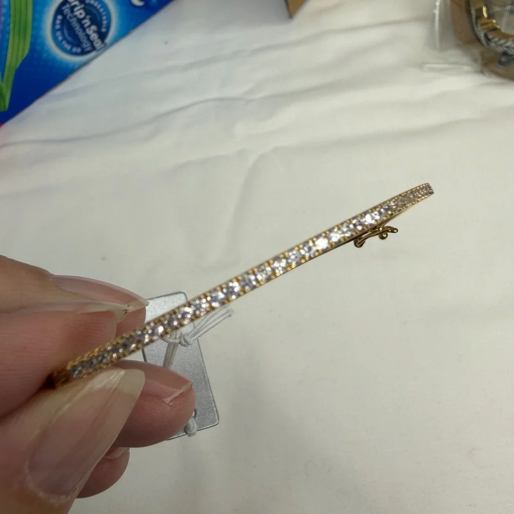 Nordstrom Delicate Cubic Zirconia Bangle Bracelet Gold Tone NWT $59